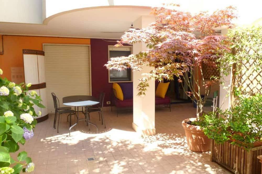 Apartamento entero, Precioso apartamento con jardín privado para cuatro personas en Grado in Grado (Costa Adriatica), Provincia de Gorizia