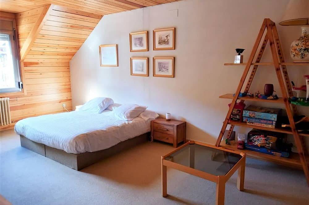 Apartamento entero, La Molina I - Tres Habitaciones Piso, Capacidad 8 in La Molina, Alp