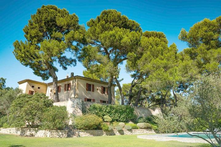 Chambre d’hôte pour 2 personnes, avec piscine ainsi que jardin et vue à Aix-en-Provence - 2