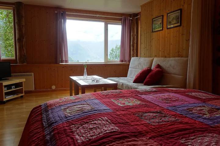 Ferienhaus zwischen Fjord und Gebirge in Ørsta