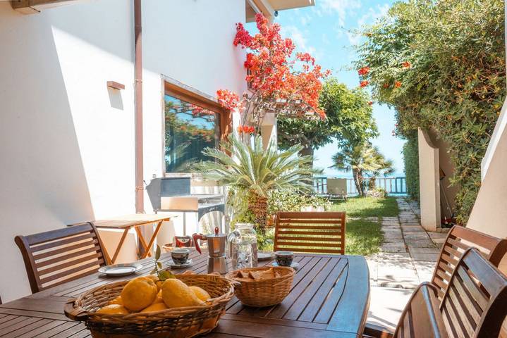 Apartamento entero, Apartamento de vacaciones para 7 personas con balcón/terraza in Briatico, Provincia de Vibo Valentia