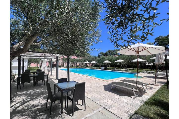 Gîte pour 4 personnes, avec piscine, adapté aux familles dans Région d'Otranto - 2