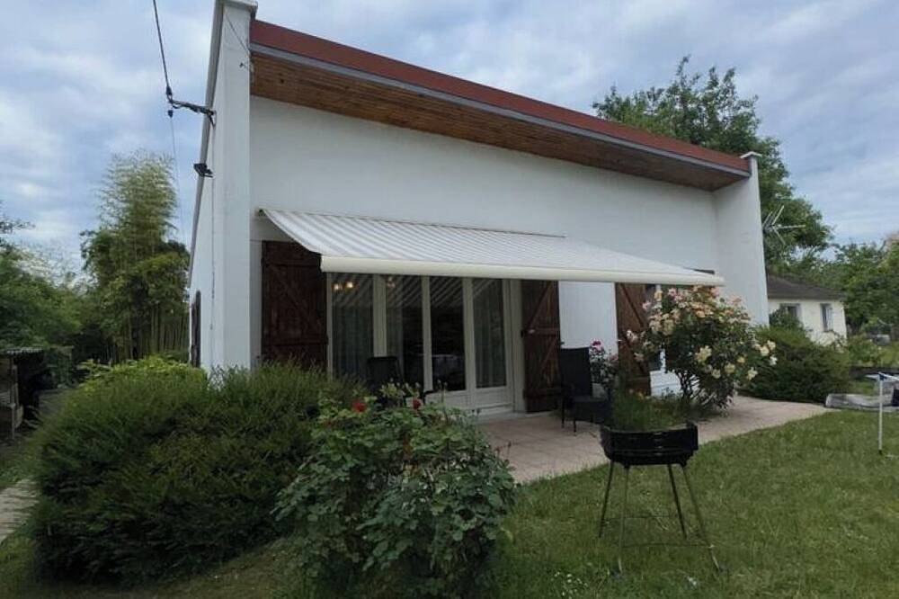 🏡 Havre de paix familial avec grand jardin clos – Maison entière 3 chambres in Nemours, Seine-et-Marne