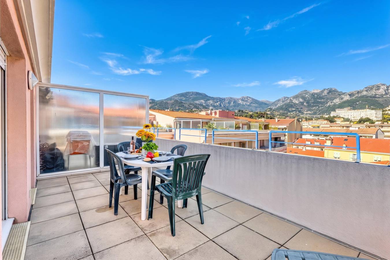 Appartamento vacanze a Mentone a partire da 192€ a notte