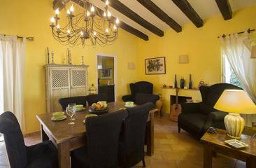 Vacation Rental for 6 Guests in El Palmar, Costa Blanca, Picture 4