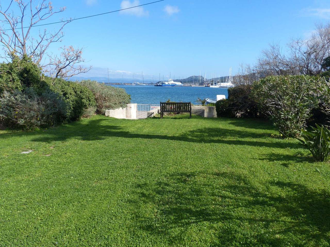 Appartamento intero, T2 sea view, close to beach - 6 guests in Hyeres, Costa mediterranea (Francia)