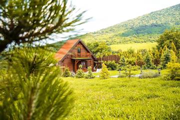 Gîte pour 4 personnes, avec vue ainsi que jardin et piscine à Vršac