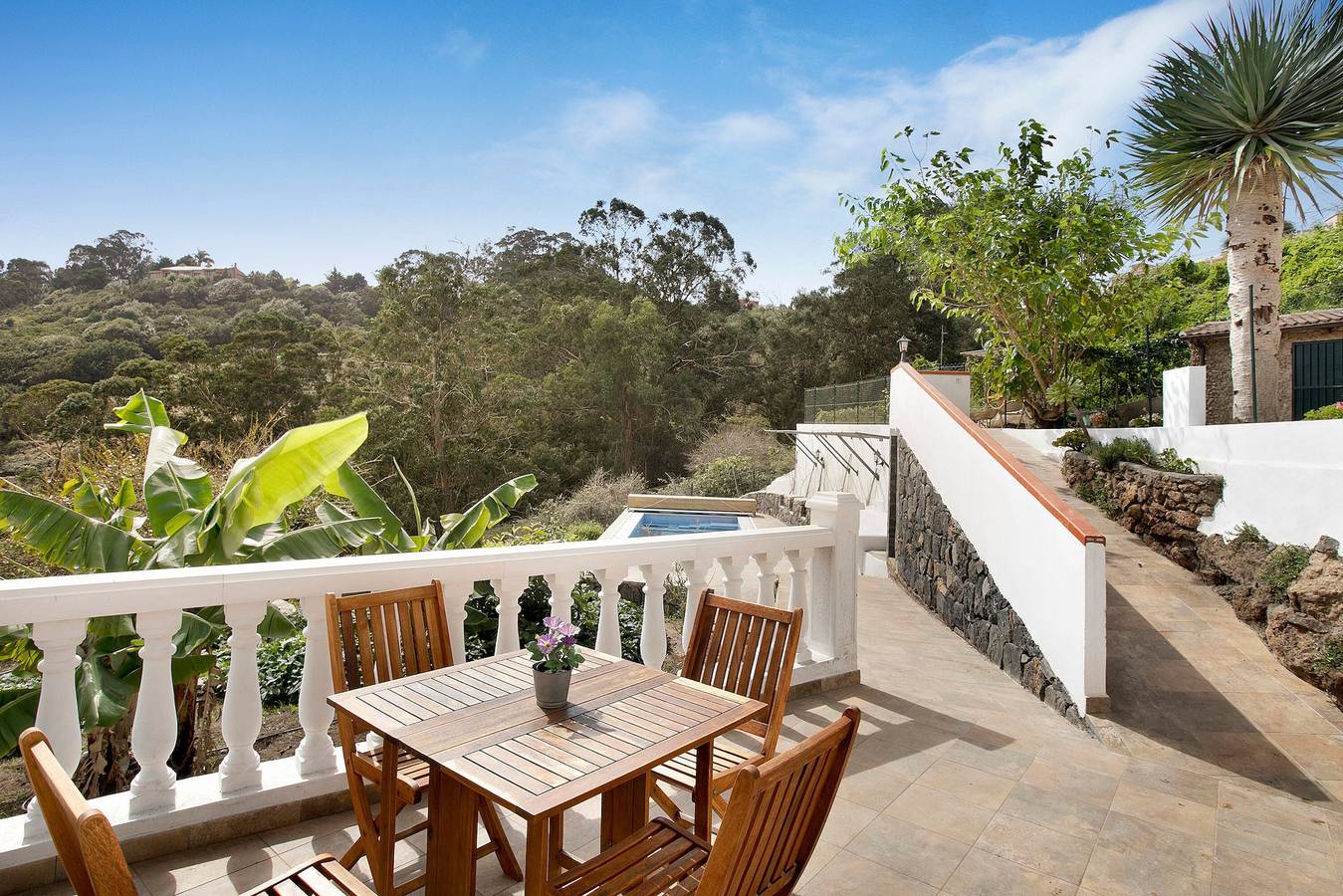 Casa de vacaciones "El Sarmiento" con vistas a la montaña, piscina y Wi-Fi in San Cristóbal de La Laguna, Tenerife Norte
