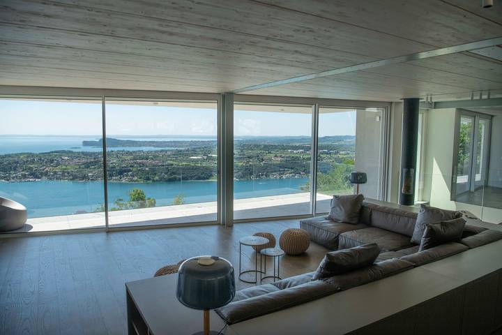 Villa für 8 Personen, mit Seeblick und Garten, mit Haustier in Salò - 2