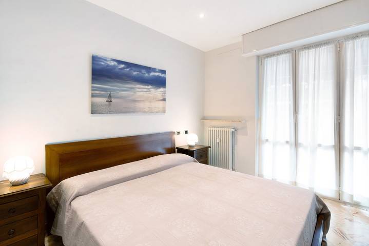 Appartamento intero, Appartamento 'Le Vele' con vista mare, giardino in comune e balcone in Spiaggia libera attrezzata Le vele, Albissola Marina