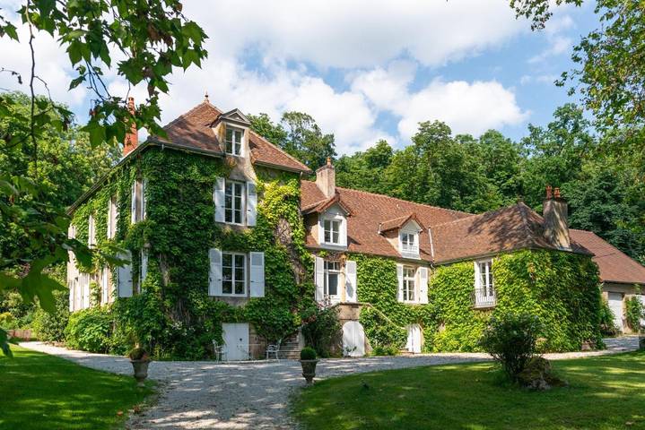 Maison d’hôte pour 2 personnes, avec Terrasse et Jardin ainsi que Piscine et Vue