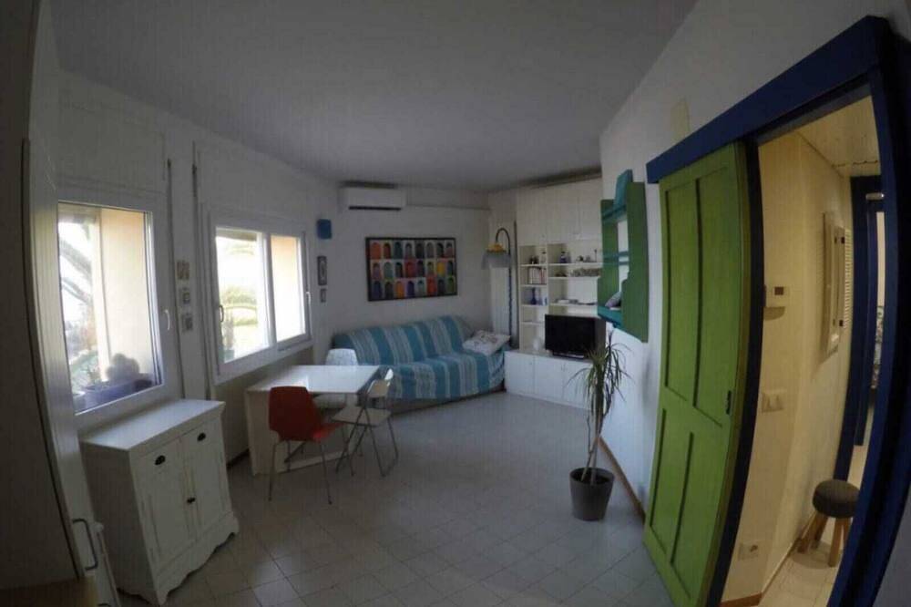Entire apartment, Apartment with beautiful seaview in Santa Marinella, Rome Province