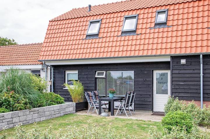 Chambre d’hôte pour 4 personnes, avec sauna ainsi que jardin et jacuzzi dans Texel