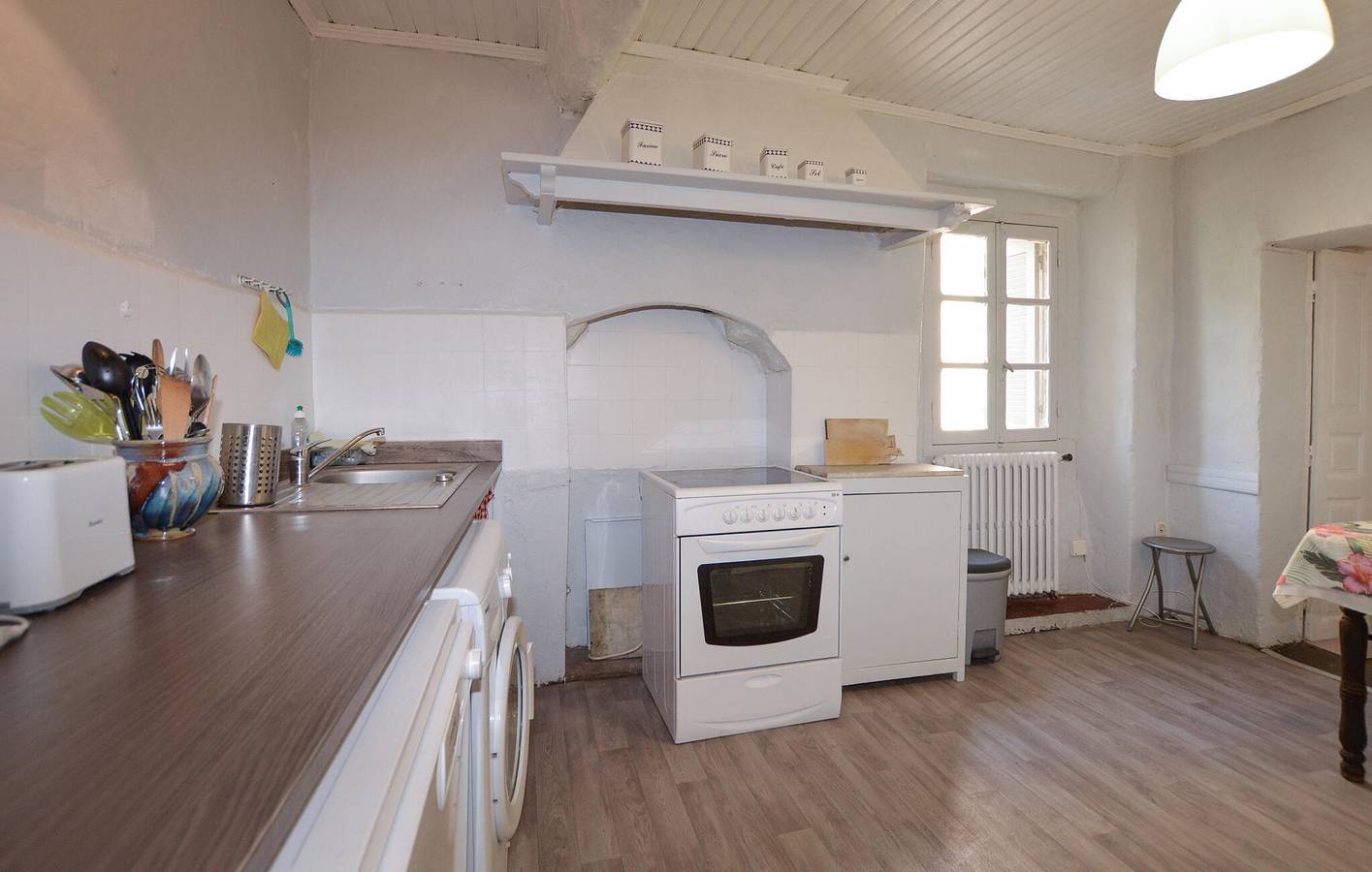 Appartamento intero, Appartamento in centro città con WiFi e parcheggio in Olmeto, Sartène e dintorni