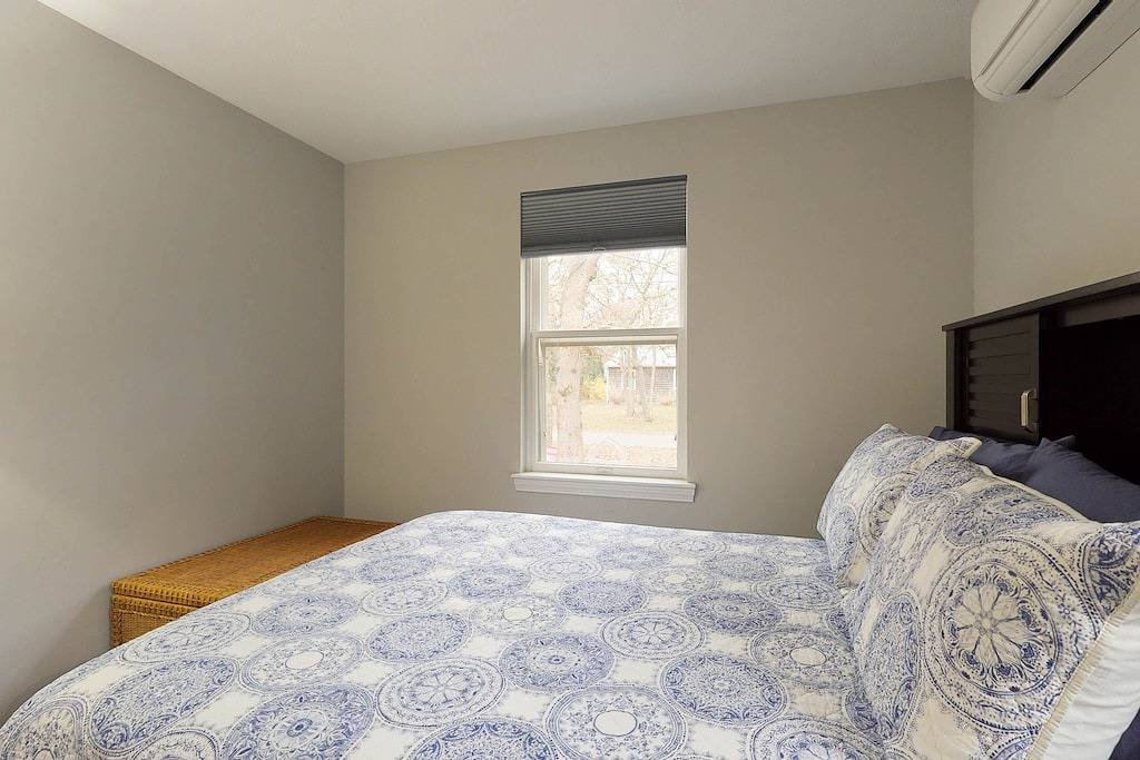 Schönes Zuhause mit Unterhaltung - in der Nähe von Golfplätzen und Pleasant Bay in Harwich, Cape Cod