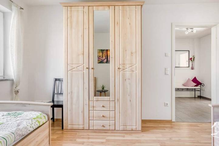 Apartamento entero, Acogedor apartamento en Bierdorf am Ammersee - 500 metros del lago in Dießen am Ammersee, Lago Ammer