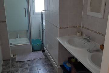 Appartement De Vacances pour 2 Personnes dans Caen, Région de Caen, Photo 1