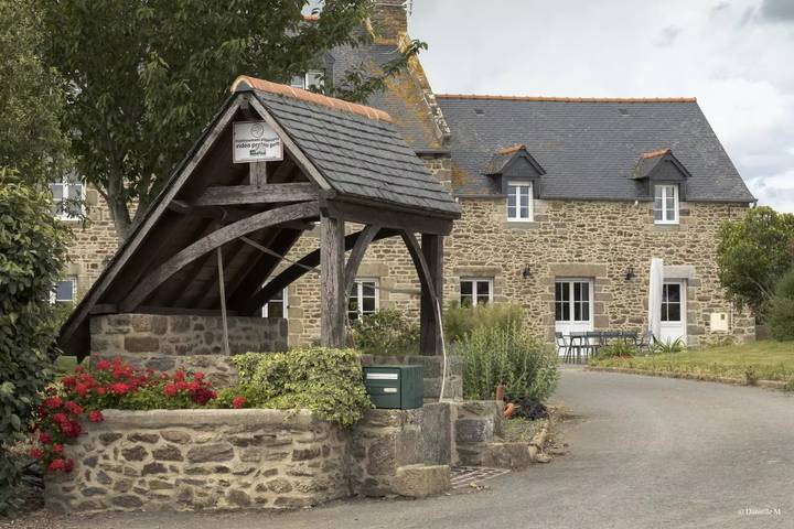 Gîte pour 6 personnes, avec jardin à Saint-Jouan-des-Guérets - 3