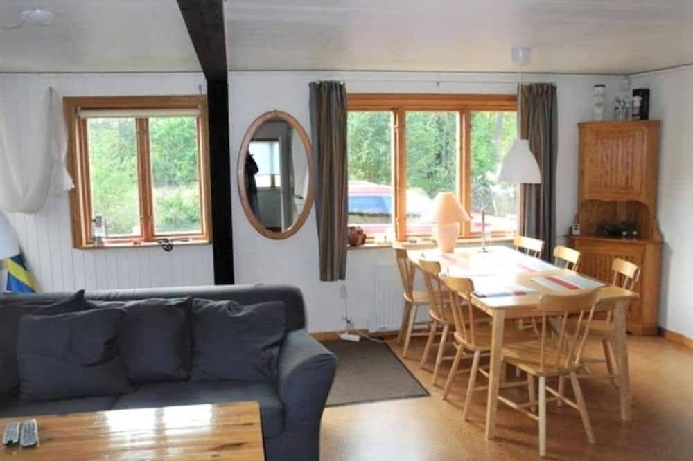 Hier mieten Sie 2 gemütlichen Ferienhäusern! in Hällevik, Sölvesborg und Umgebung