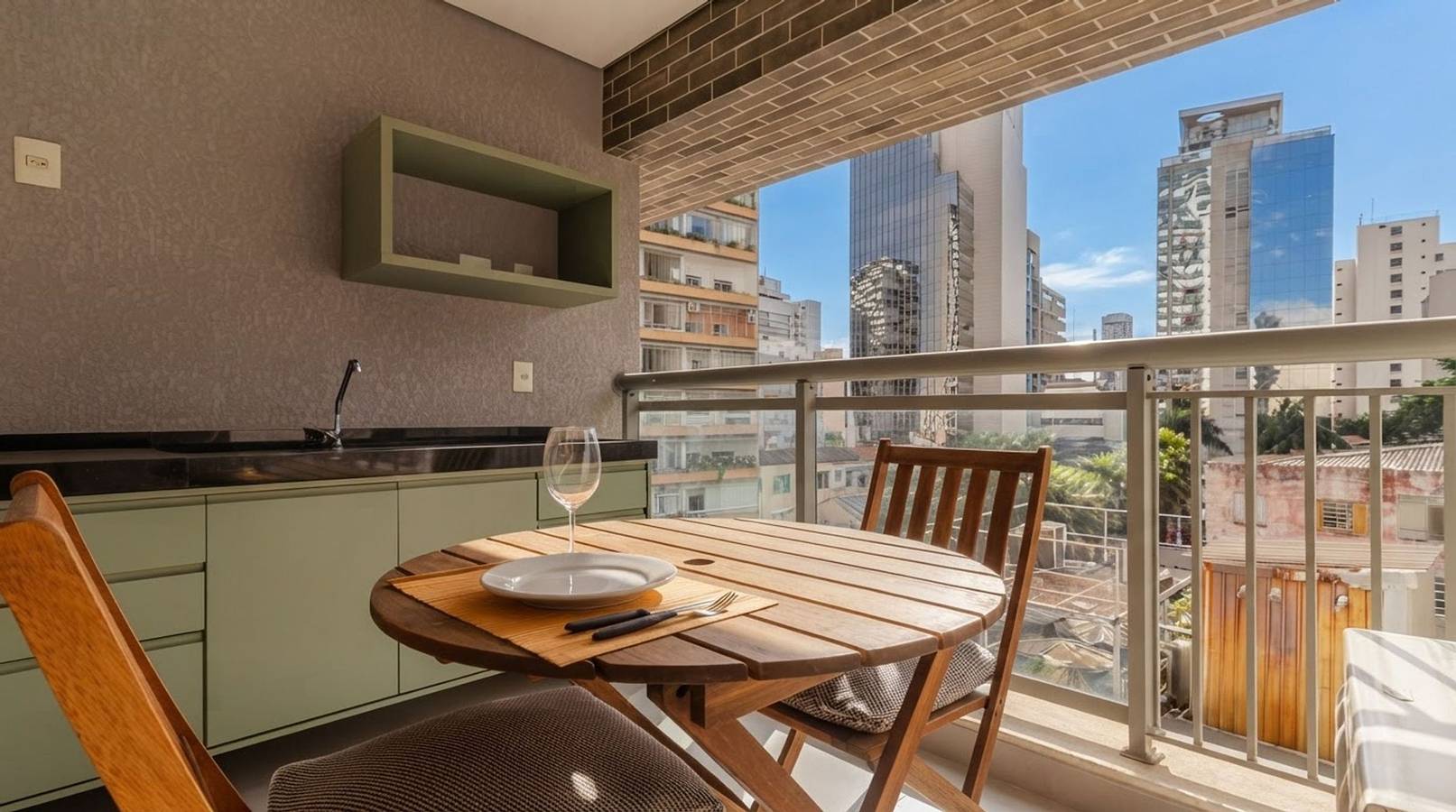 Monolocale intero, Studio com Varanda perto do Metrô em Pinheiros in Pinheiros, San Paolo (Brasile)