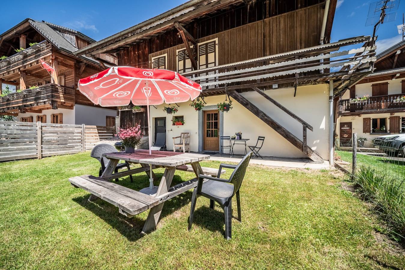 Chalet « Maison De La Coutettaz » avec vue sur la montagne, terrasse privée et Wi-Fi in Morzine, Les Portes du Soleil