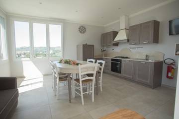 Gîte pour 6 personnes, avec jardin, animaux acceptés à Diano San Pietro