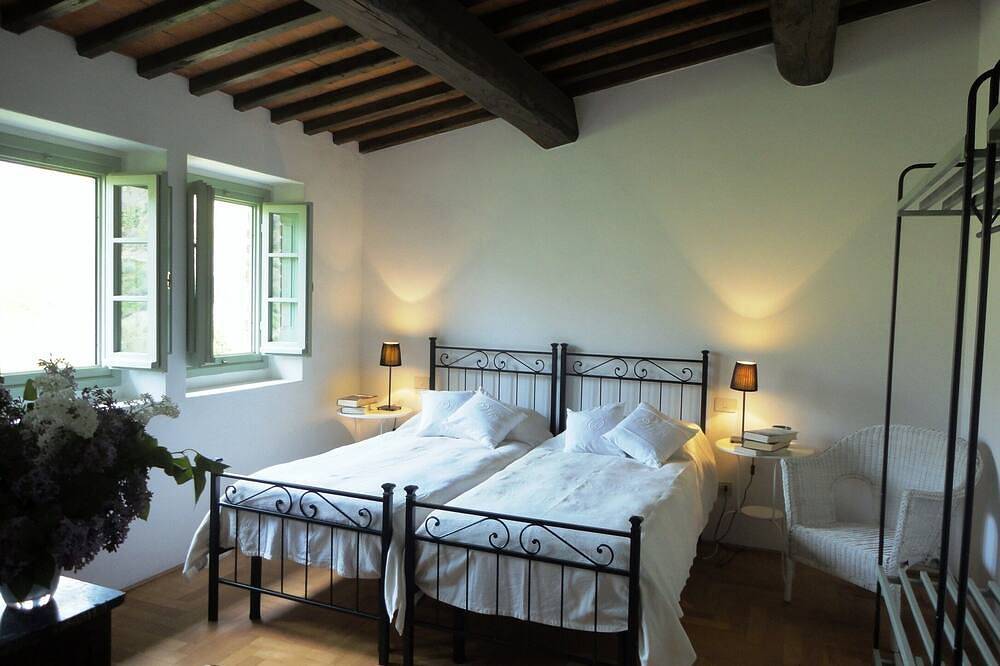 Entspannendes und stilvolles Zuhause, nur 30 Minuten von Florenz entfernt in der Region Chianti in Poggio Alla Croce, Figline e Incisa Valdarno