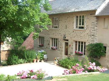 Chambre d’hôte pour 3 personnes, avec piscine et jardin à Le Pescher