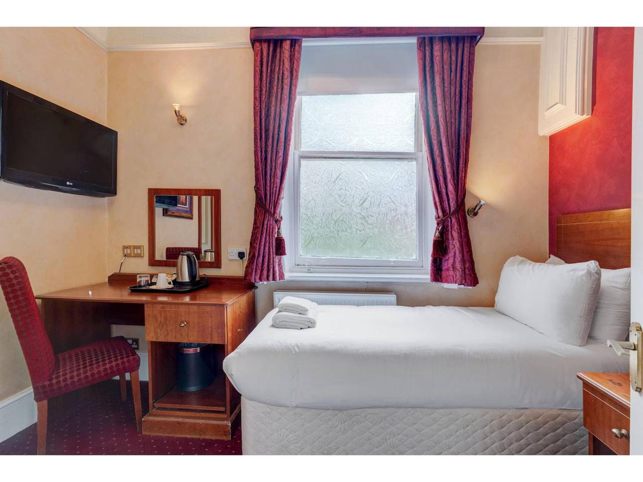 Standard Single Room in Liverpool, Merseyside