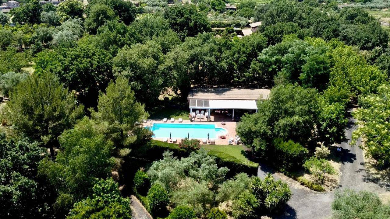 Bed and Breakfast Il Glicine in Piedimonte Etneo, Etna