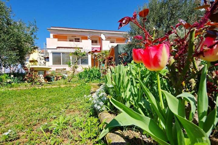 Ferienwohnung für 4 Personen, mit Terrasse und Garten in Vrsi - 3