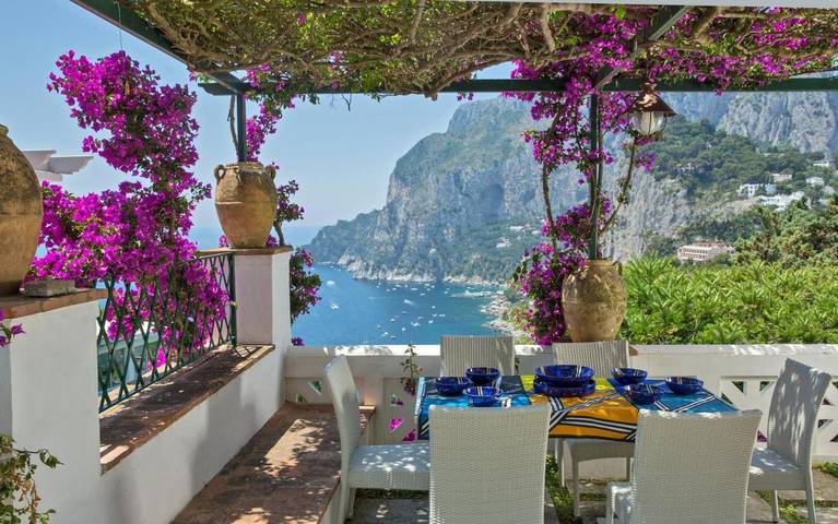 Location de vacances pour 2 personnes, avec jardin et vue à Capri