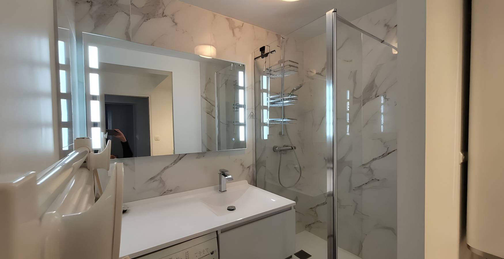 Apartamento entero, Apartamento 'T2 Frente al Mar' con Vistas al Mar, Balcón y Wi-Fi in Saint-Vaast-la-Hougue, Región de Cherbourg