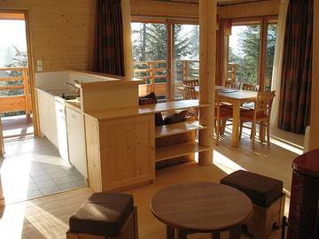 Gîte voor 4 Personen in Nanchez, Parc naturel régional du Haut-Jura, Afbeelding 2