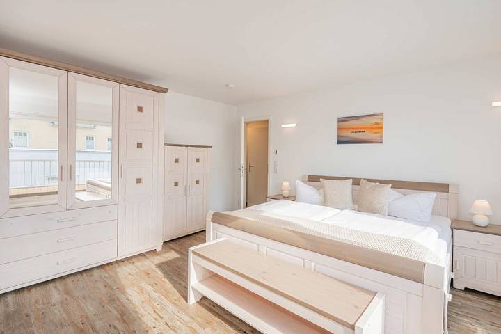 Ferienwohnung für 4 Personen, mit Terrasse und Garten sowie Seeblick in Kamminke - 2