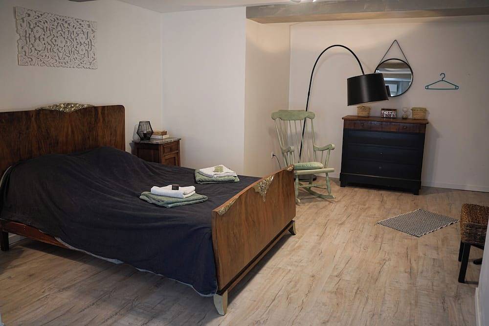 Chez Kikou in Sisteron, Forcalquier region