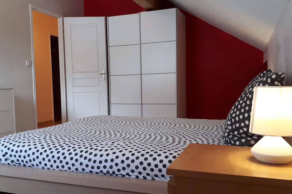 Apartamento entero, Magnífico dúplex con orientación suroeste de 95 m2 en el corazón de Haut Jura (39). in Bellefontaine (Jura), Parc naturel régional du Haut-Jura