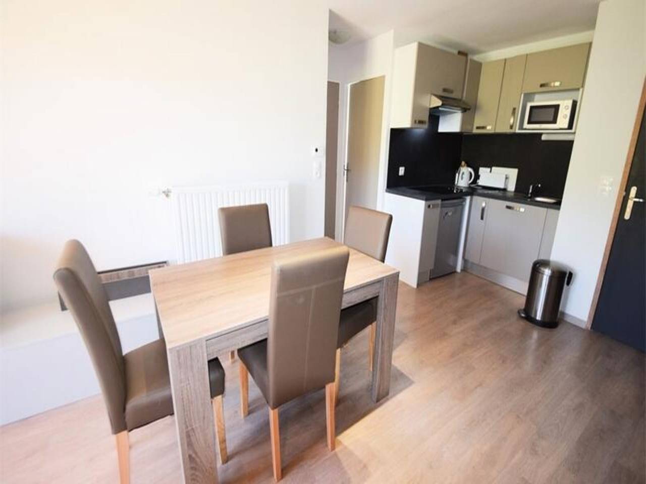 Appartement entier, 3 Piã¨ces 6 pers Le Front De Neige - Wifi Plagne Villages in Plagne Villages, La Plagne-Tarentaise