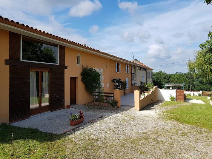 Gîte pour 8 personnes, avec jardin et terrasse