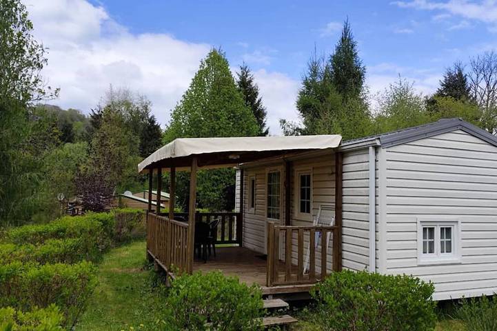 Mobil-home acogedor - 3 pers. in La Tour-d'Auvergne, Parque Natural Regional Volcans d'Auvergne