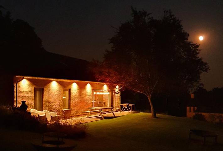 Location de vacances pour 8 personnes, avec vue ainsi que sauna et jardin, animaux acceptés à Mont-de-l'Enclus - 4