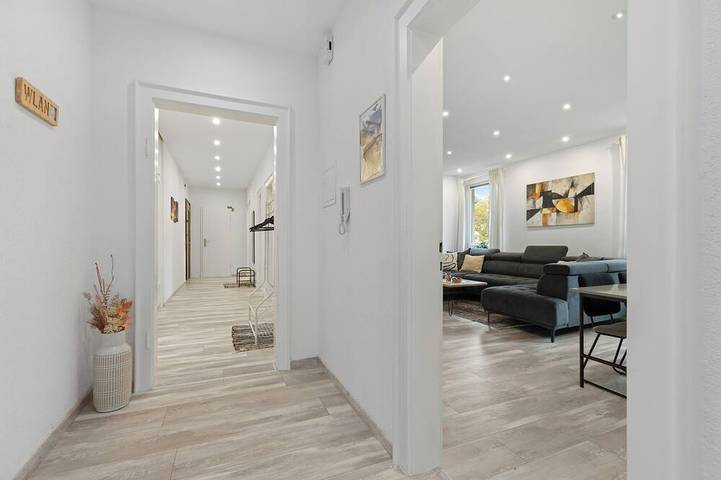 Holiday apartment for 10 people, with balcony - 1