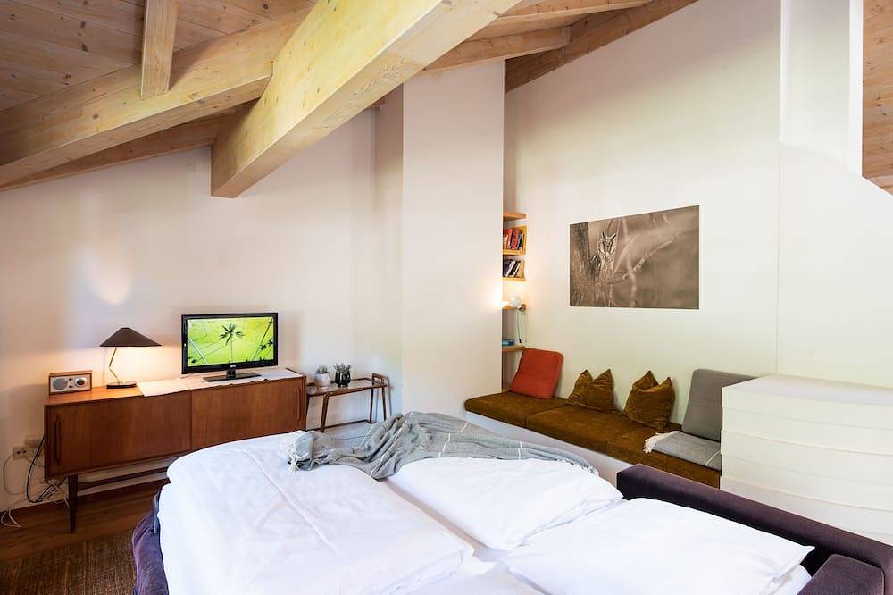 Ganze Wohnung, 100 qm-Wohnung in zentraler Lage in Luttach mit drei Zimmern in Luttach, Ahrntal