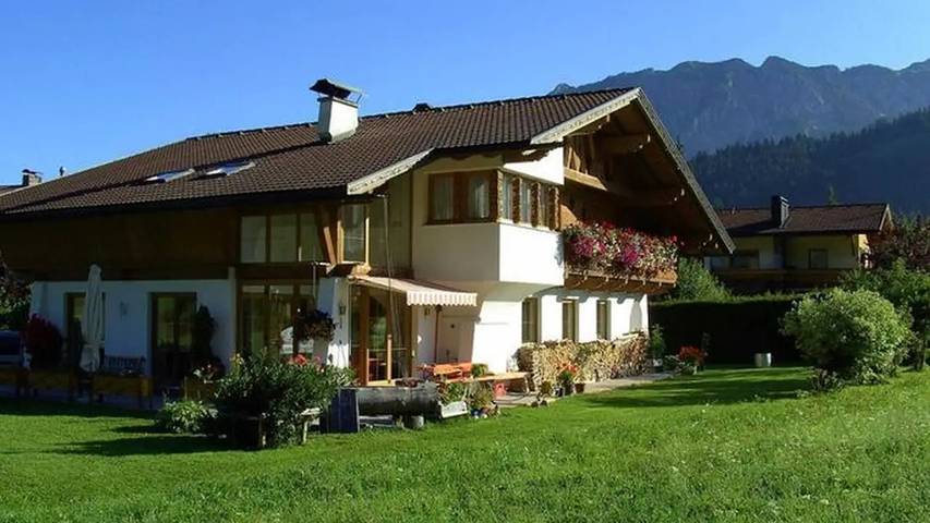 Vakantiewoning voor 4 personen, met tuin en sauna in Haldensee