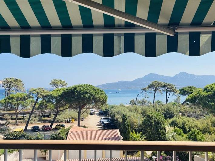 Appartement de vacances pour 4 personnes, avec Terrasse à Calvi