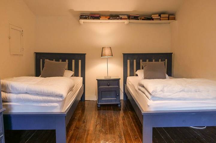 Gîte pour 8 personnes, avec jardin et terrasse à Rousset-les-Vignes - 4