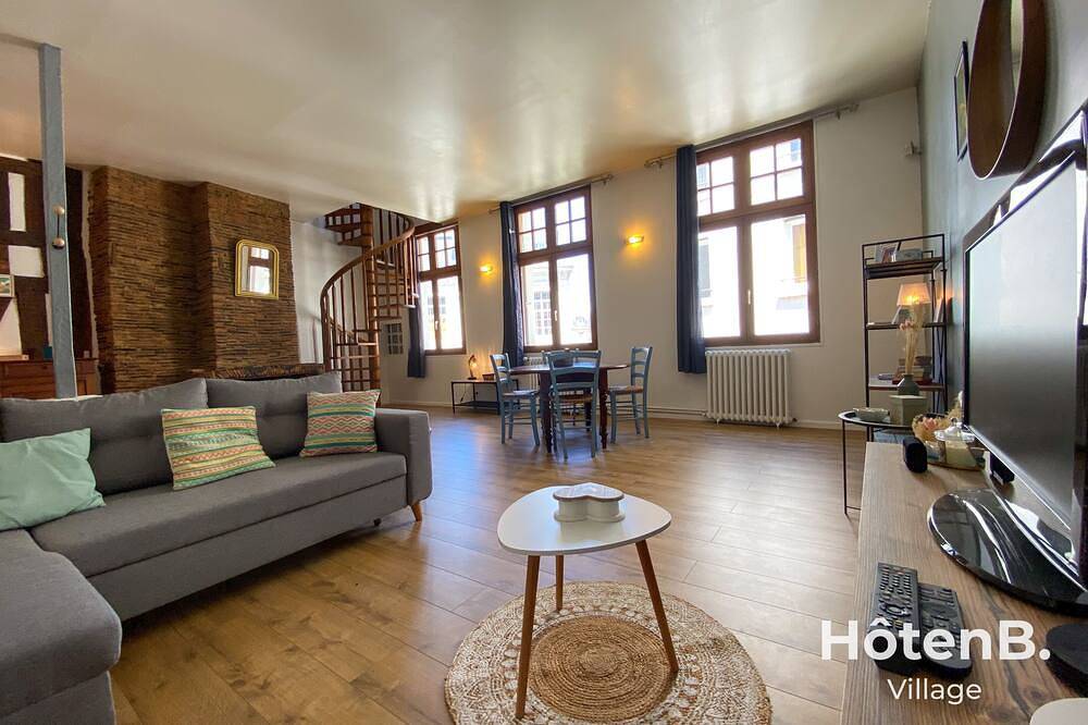 Entire apartment, T3 Duplex charme de l'ancien - coeur de ville in Limoges, Limoges region
