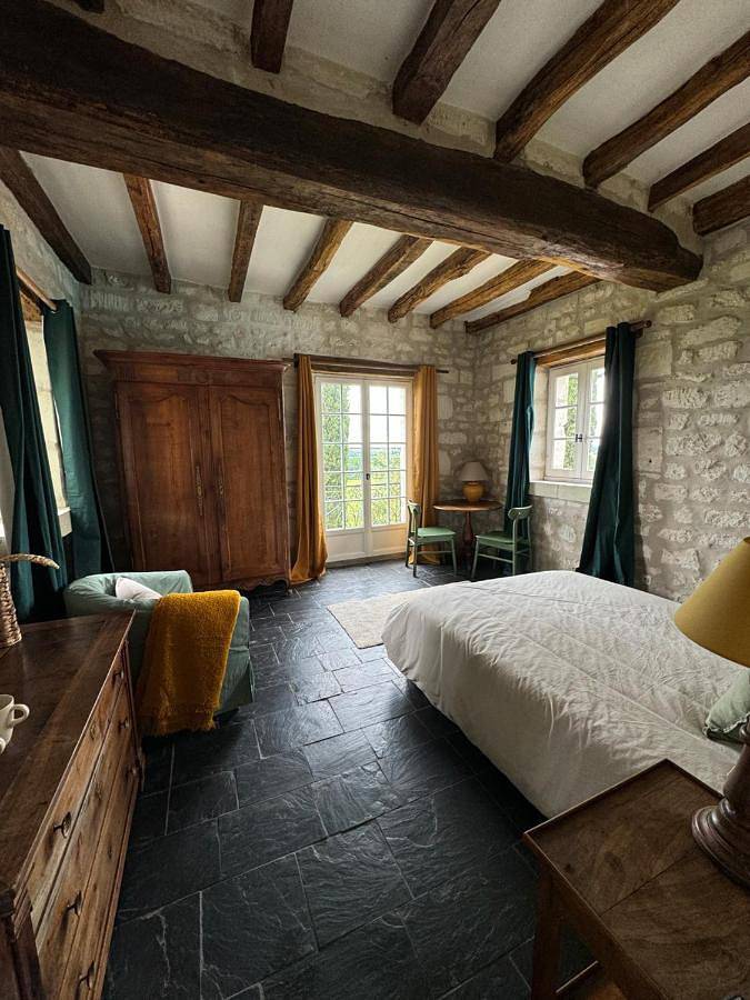 Maison de campagne pour 2 personnes, avec terrasse et vue à Panzoult