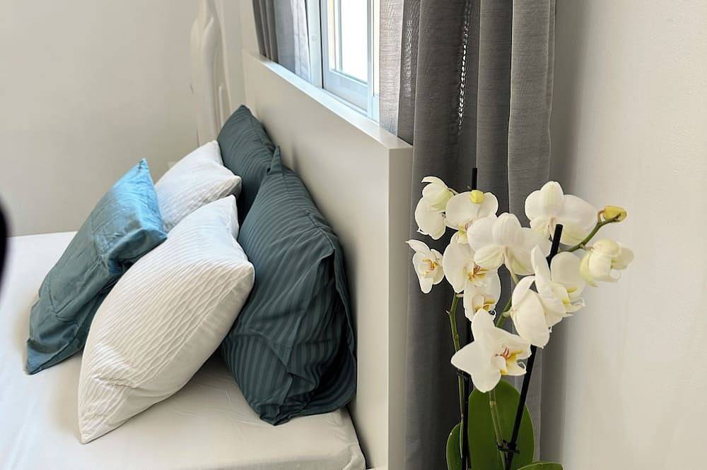 Geheel appartement, Amazing Seaview Penthouse 3Br in Unique Villa Finlandia Marbella, Cabopino in Artola, Marbella