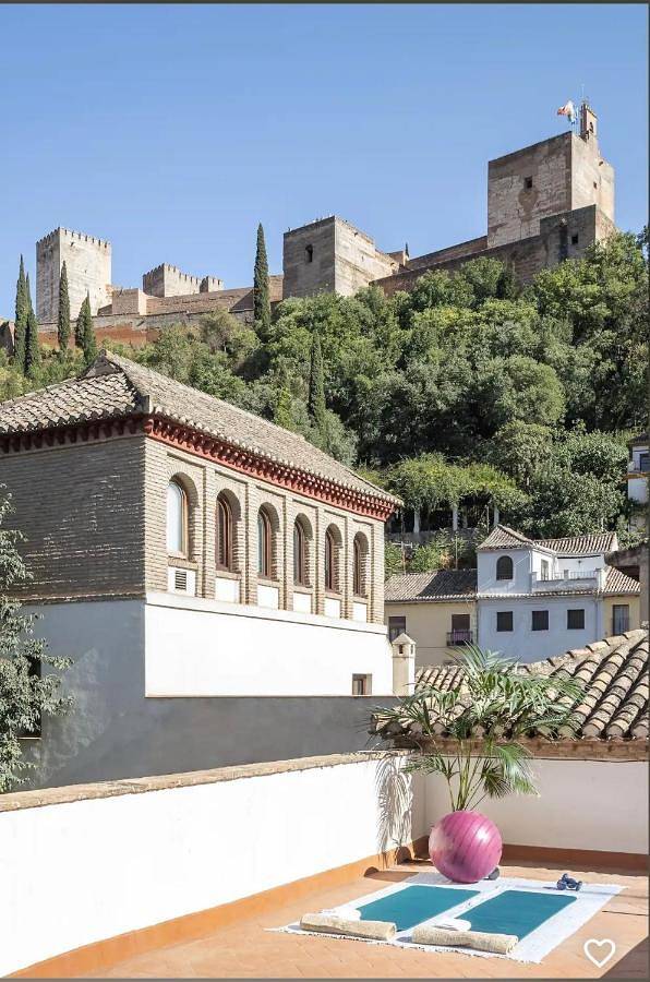 Casa rural para 10 personas, con Balcón y Terraza además de Jardín y Piscina en Granada - 2
